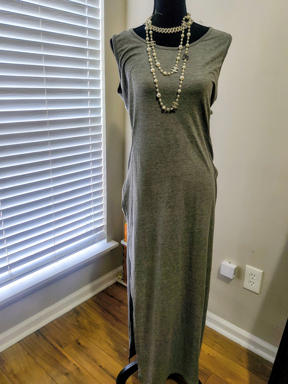 Sleeveless Gray Maxi Dress with Side Slit — Everyday Comfort